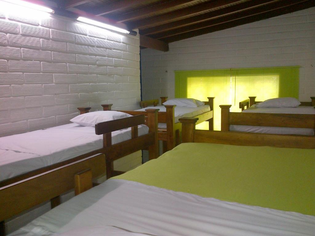 Spring City Hostel Медельїн Екстер'єр фото