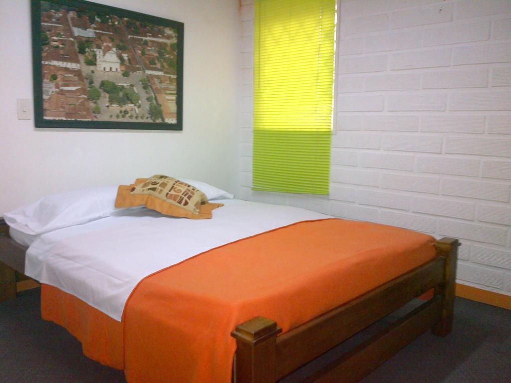Spring City Hostel Медельїн Номер фото