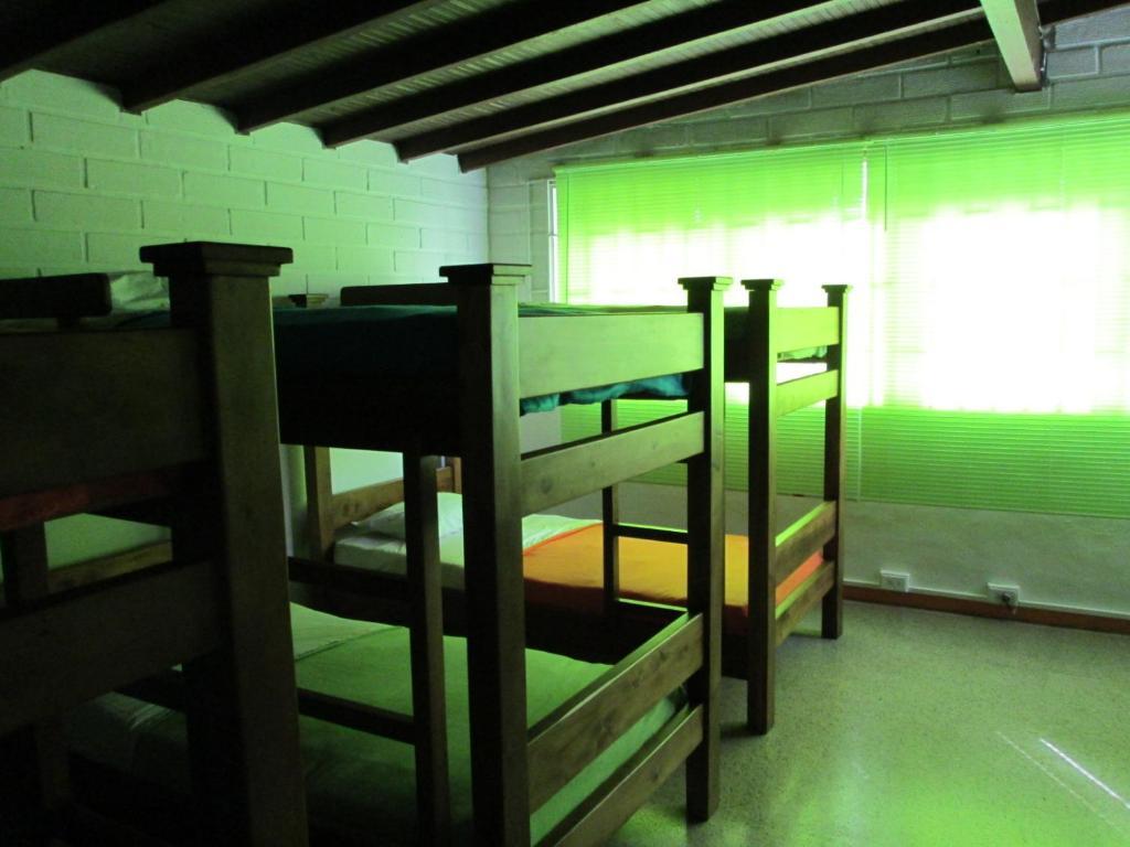 Spring City Hostel Медельїн Екстер'єр фото